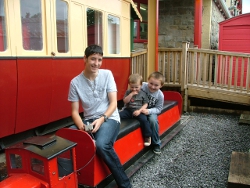 childrens-ride-train